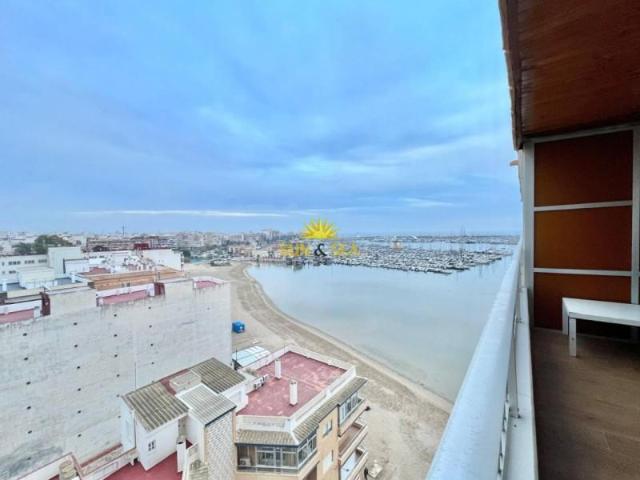 Apartamento en venta en Torrevieja, Paseo maritimo