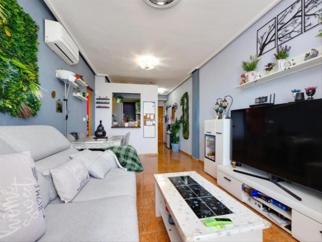 Apartamento en venta en Torrevieja, Parque Acuático Sector 25. ESPECTACULAR PISO DE 2 DORMITORIOS EN TORREVIEJA CON GARAJE Y TRASTERO. Apartamentos.