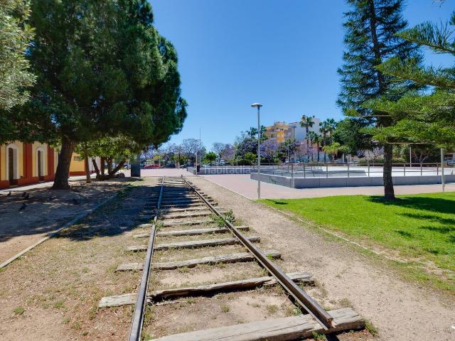 Apartamento en venta en Torrevieja, Parque de las Naciones. Amplio Apartamento en Torrevieja Parque de las Naciones por 139,990. Apartamentos.