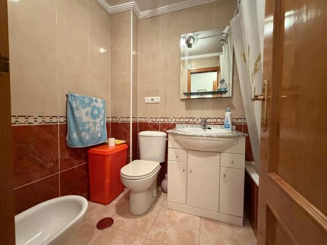 Apartamento en venta en Torrevieja, Parque de las Naciones. GRAN PLANTA BAJA EN TORREVIEJA 1 HAB, 1 BAÑO. Apartamentos.