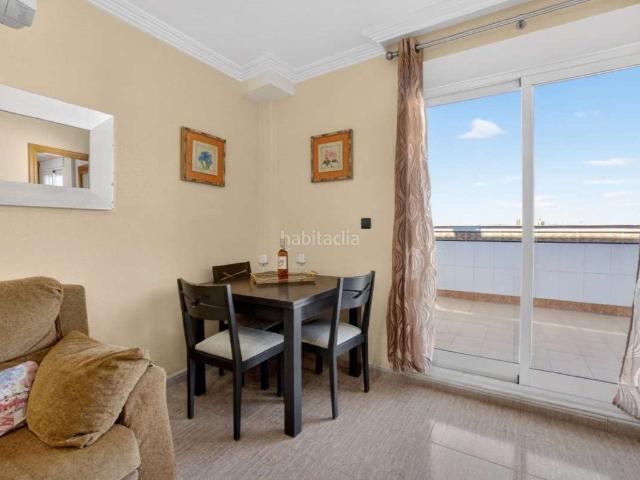 Apartamento en venta en Torrevieja, Parque de las Naciones. ESPACIOSO ÁTICO EN EL CORAZÓN DE TORREVIEJA. Apartamentos.