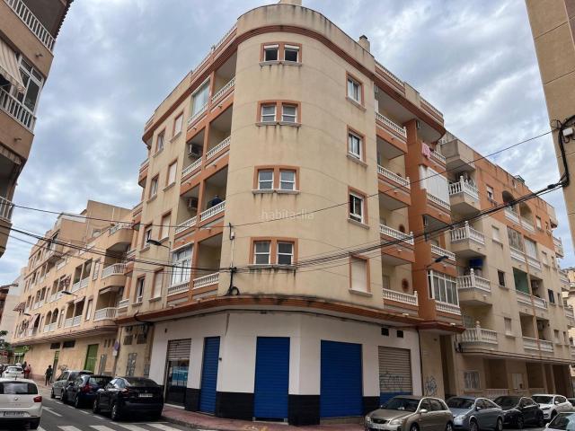 Apartamento en venta en Torrevieja, Parque de las Naciones. Oportunidad!, piso céntrico de 2 dormitorios para entrar a vivir. Apartamentos.