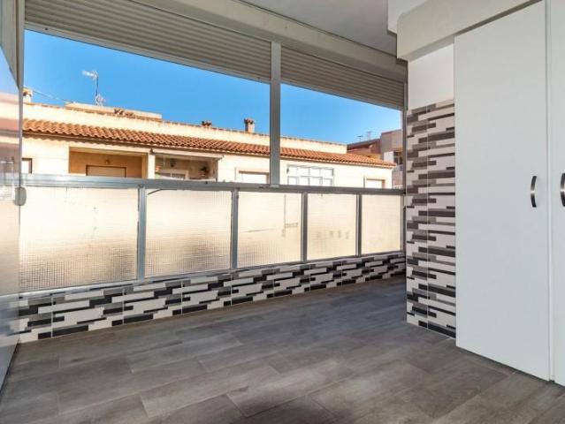 Apartamento en venta en Torrevieja, Playa de los Naufragos