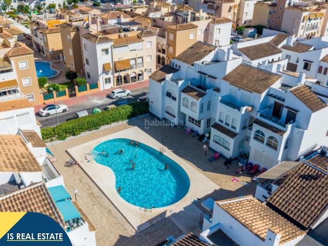 Apartamento en venta en Torrevieja, Playa de los Náufragos. Apartamento con piscina comunitaria, en la provincia de Alicante, en la ciudad de Torrevieja, en la zona de Playa de los Náufragos.