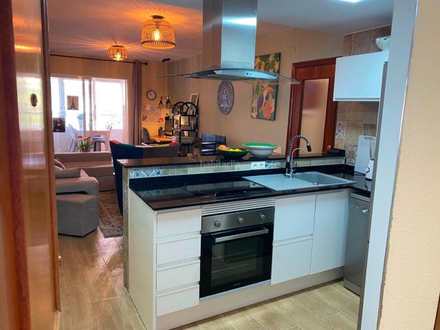Apartamento en venta en Torrevieja, Torreblanca. Apartamento renovado en Torrevieja: ¡Tu hogar para todo el año o para vacaciones a tan solo 800 m de la playa!. Apartamentos.