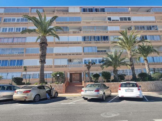 Apartamento en venta en Torrevieja, Torreblanca. Piso reformado con vista panorámica al mar !. Apartamentos.