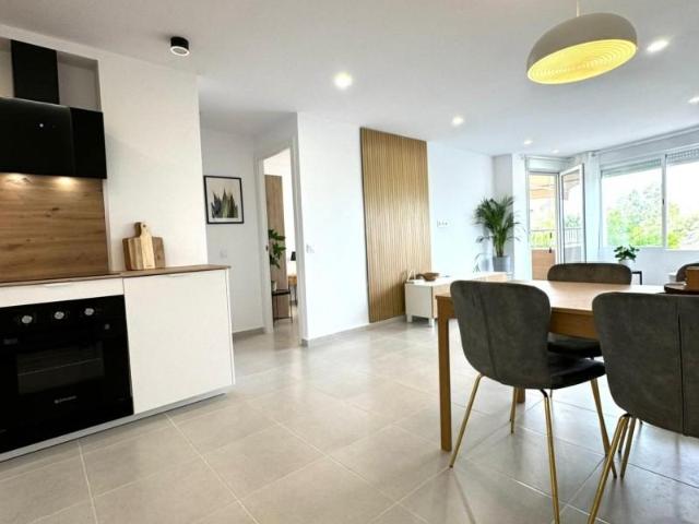 Apartamento en venta en Torrevieja, Torrevieja