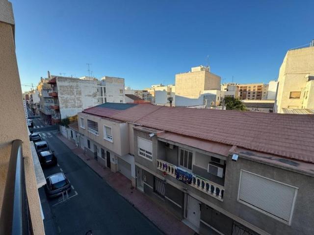 Apartamento en venta en Torrevieja, Torrevieja