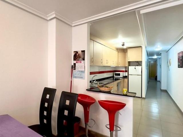 Apartamento en venta en Torrevieja, Torrevieja
