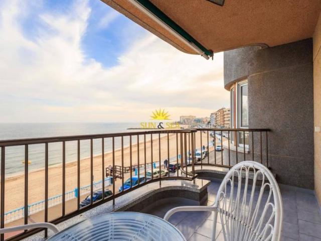 Apartamento en venta en Torrevieja, Torrevieja