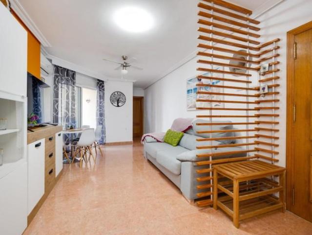 Apartamento en venta en Torrevieja, Torrevieja