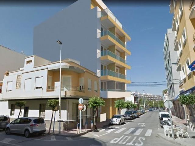 Apartamento en venta en Torrevieja, Torrevieja Centre
