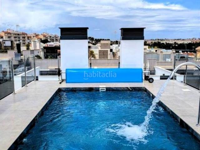 Apartamento en venta en Torrevieja, Zona Carrefour Urbanizaciones. Hermoso apartamento de nueva construcción. Apartamentos.