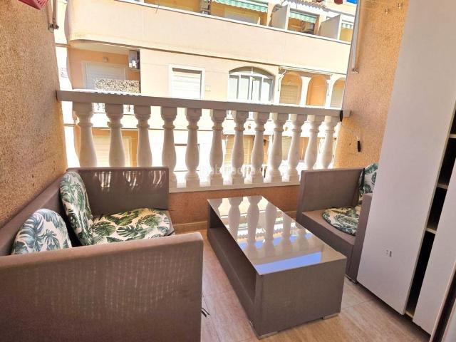 Apartamento en venta en Torrevieja, Zona Playa del Cura. Acogedor Apartamento en Playa del Cura, Torrevieja Tu Refugio Junto al Mar por solo 139990!. Apartamentos.