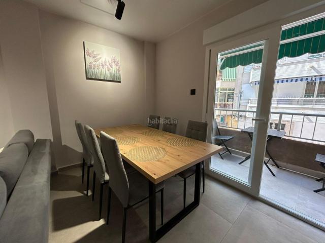 Apartamento en venta en Torrevieja, Zona Playa del Cura. APARTAMENTO DE 3 DORMITORIOS Y 2 BAÑOS EN TORREVIEJA, CERCA DE PLAYA DEL CURA. Apartamentos.