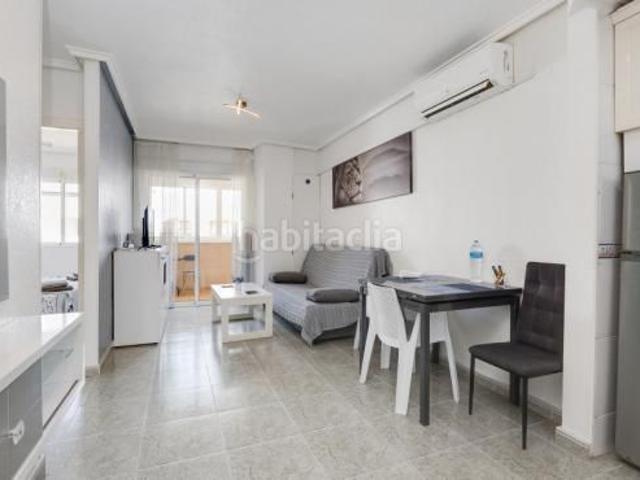 Apartamento en venta en Torrevieja, Zona Playa del Cura. GRAN APARTAMENTO EN TORREVEIJA 2 HAB, 2 BAÑOS. Apartamentos.