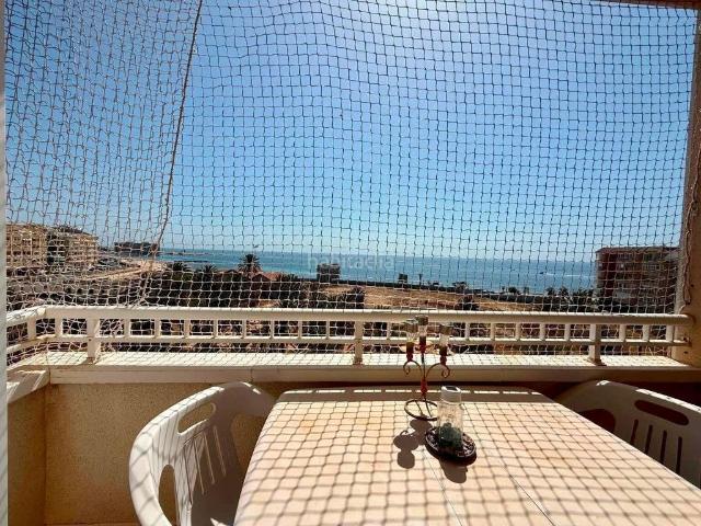Apartamento en venta en Torrevieja, Zona Playa del Cura. PRECIOSO APARTAMENTO DE 2 HABITACIONES EN PLAYA DE LOS LOCOS. Apartamentos.