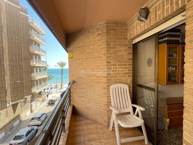 Apartamento en venta en Torrevieja, Zona Playa del Cura. PRIMERA LÍNEA DEL MAR APARTAMENTO DE 3 HABITACIONES EN PLAYA DEL CURA. Apartamentos.