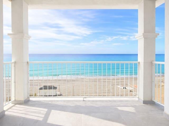 Apartamento en venta en Torrox Costa, Málaga Costa del Sol