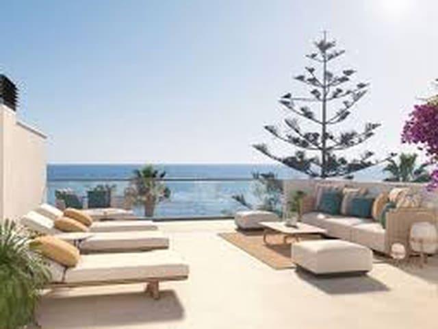 Apartamento en venta en Torrox Costa, Málaga Costa del Sol