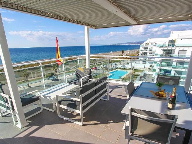 Apartamento en venta en Torrox, El Morche. ATICO FRONTAL EN DUNA BEACH. Apartamentos.