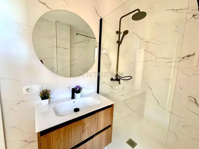 Apartamento en venta en Torrox, El Morche. Se vende espectacular piso de tres dormitorios en el Morche. Apartamentos.