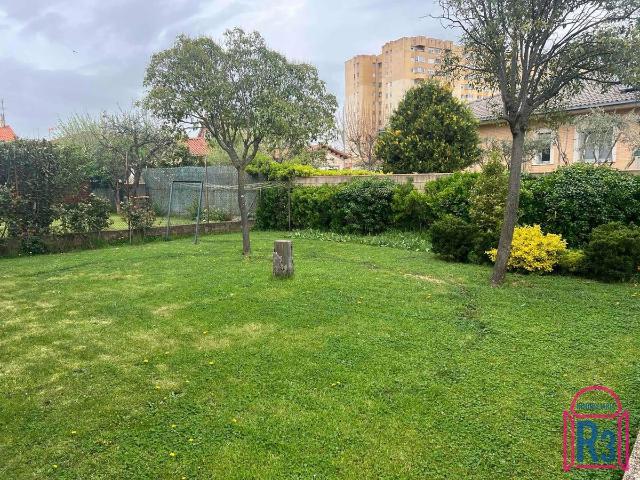 Apartamento en Venta en Trobajo del Camino