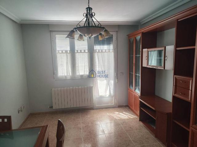 Apartamento en Venta en Trobajo del Camino