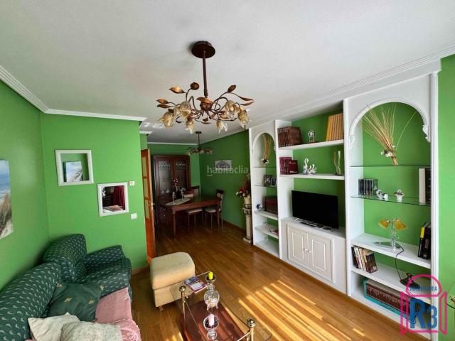 Apartamento en venta en Trobajo del camino. Apartamento muy bien distribuido y soleado. Apartamentos Trobajo del.