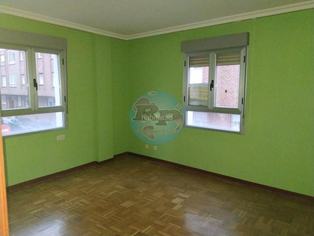 Apartamento en venta en Trobajo del camino. Apartamentos Trobajo del.