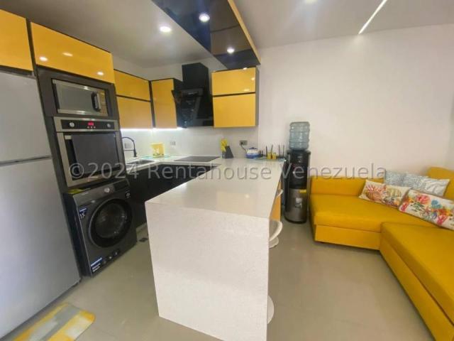 Apartamento en Venta en Tucacas Falcón 64 m2. 2 hab