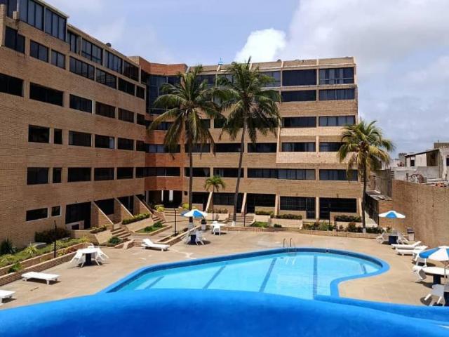 Apartamento en Venta en Tucacas Falcón 68 m2. 1 hab