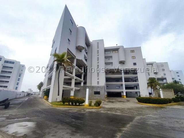 Apartamento en Venta en Tucacas Falcón 94 m2. 2 hab