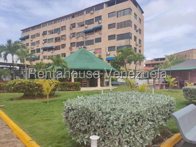 Apartamento en Venta en Tucacas, Tucacas