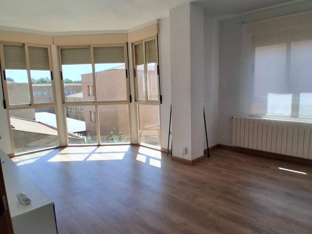 Apartamento en Venta en Universidad