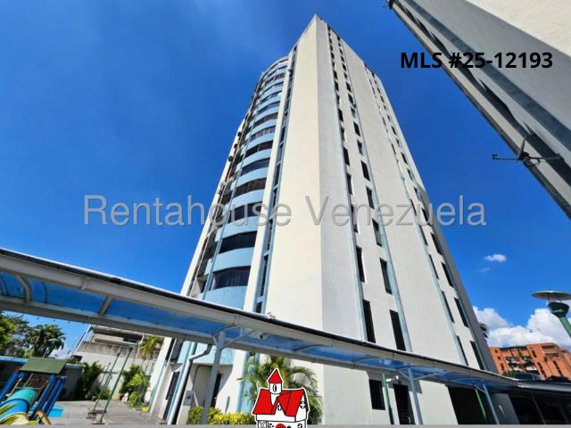 APARTAMENTO EN VENTA EN URB. BASE ARAGUA MARACAY 25 12193