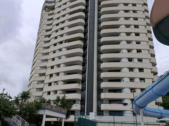 Apartamento en venta en Urb el bosque!
