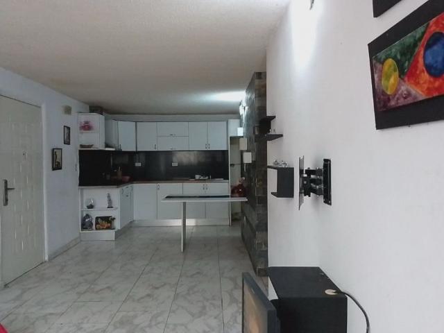 Apartamento en Venta en Urb. La Roca. Charallave PE