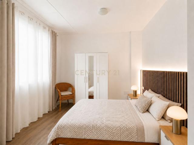 Apartamento en venta en Valencia, Tormos. Loft reformado con diseño moderno y listo para entrar a vivir. Apartamentos.