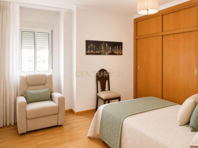 Apartamento en venta en Valencia, Arrancapins. Exclusivo piso reformado en una de las zonas más cotizadas de ValenciaPiso. Apartamentos.