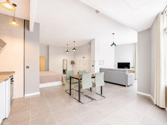 Apartamento en venta en Valencia, Barrio Benicalap. Loft en venta en planta baja con entrada independiente junto al Nou Mestalla. Apartamentos.
