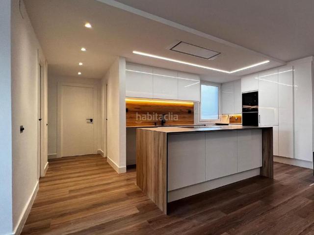 Apartamento en venta en Valencia, Na Rovella Hermanos Maristas. TP10265 REF. Descubre esta vivienda MINIMALISTA Y MODERNA en MontOlivet, junto a las impresionantes Ciencias y Artes! VIVIENDA ALQ.