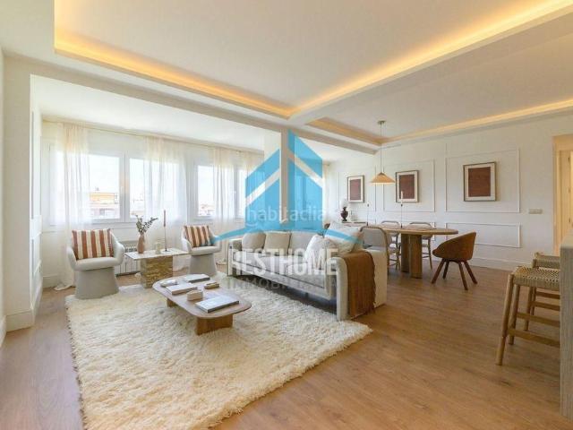 Apartamento en venta en Valencia, Russafa. Apartamentos.