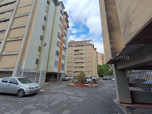 Apartamento en Venta en Valle Abajo, Caracas