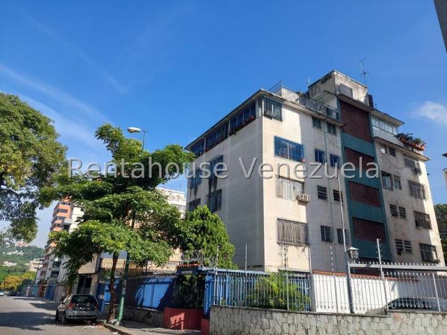 Apartamento en Venta en Valle Abajo, Caracas