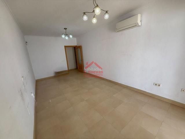 Apartamento en venta en Vélez Málaga, El Limonar. IMPRESIONANTE SEMIÁTICO BAVIERA GOLF. Apartamentos Vélez.