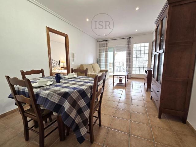 Apartamento en venta en Vera, Las Salinas. Apartamento de 2 dormitorios y 2 baños con terraza y parking, Las salinas de Vera playa. Apartamentos.
