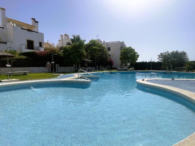 Apartamento en venta en Vera, Las Salinas. Apartamento en primera planta con vistas al mar y ascensor en Vera playa. Apartamentos.