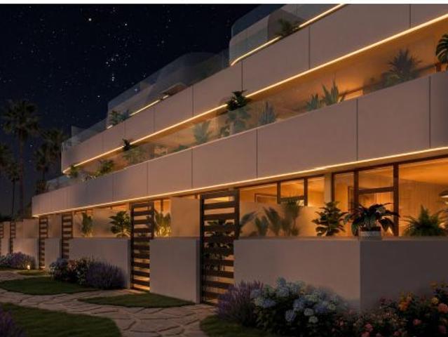 Apartamento en Venta en Vera Playa, Almería