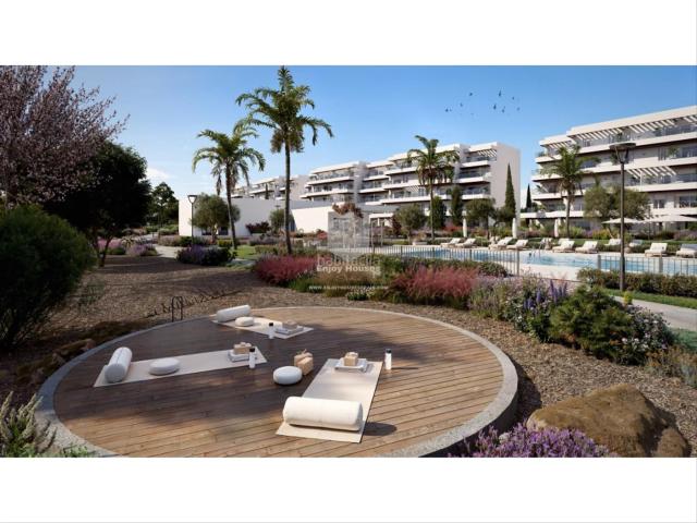 Apartamento en venta en Verger el. Luminoso apartamento de 3 dormitorios en el segundo piso con balcón en Edenia, El Verger. Apartamentos Verger.